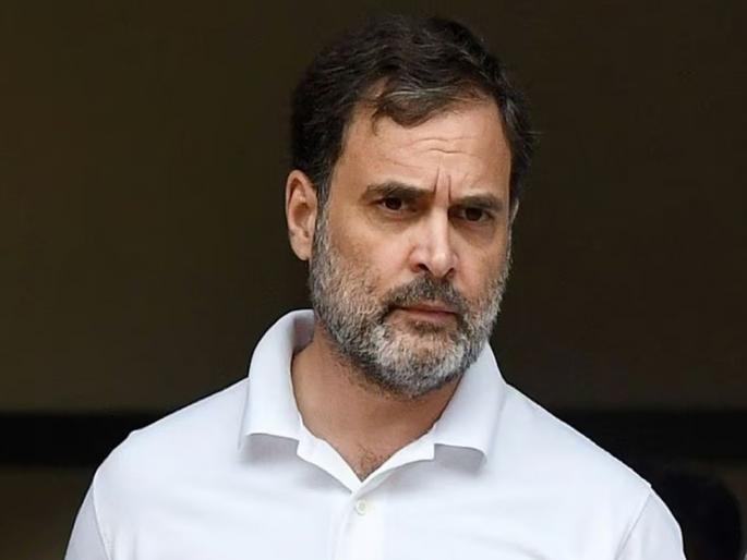 Manmohan Singh's death mourned in the country, Rahul Gandhi celebrated New Year in Vietnam, Congress-BJP exchange accusations | देशात मनमोहन सिंग यांच्या निधनाचा शोक, तर राहुल गांधी नववर्ष साजरं करण्यासाठी व्हिएतनाममध्ये? काँग्रेस-भाजपात आरोप प्रत्यारोप   Manmohan Singh's death mourned in the country, Rahul Gandhi celebrated New Year in Vietnam, Congress-BJP exchange accusations | देशात मनमोहन सिंग यांच्या निधनाचा शोक, तर राहुल गांधी नववर्ष साजरं करण्यासाठी व्हिएतनाममध्ये? काँग्रेस-भाजपात आरोप प्रत्यारोप