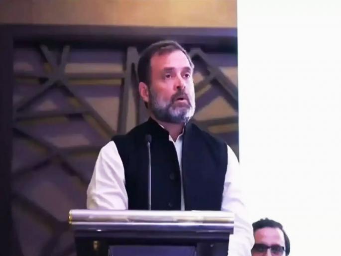 rahul gandhi criticized indian govt in colombia and said cowardice at heart of rss and bjp ideology | “भ्याडपणा हे BJP-RSSचे मूळ”; राहुल गांधींचा कोलंबियातून हल्लाबोल, सावरकरांचाही केला उल्लेख rahul gandhi criticized indian govt in colombia and said cowardice at heart of rss and bjp ideology | “भ्याडपणा हे BJP-RSSचे मूळ”; राहुल गांधींचा कोलंबियातून हल्लाबोल, सावरकरांचाही केला उल्लेख
