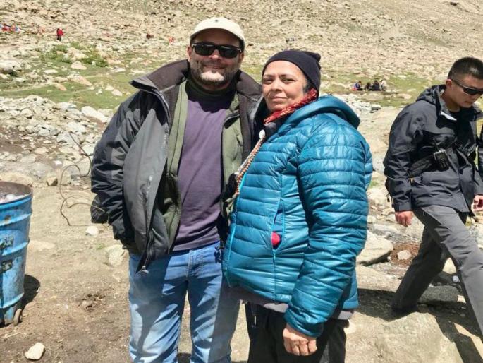 Kailash Mansarovar Yatra : First picture of Rahul Gandhi from Kailash Mansarovar with a fellow pilgrim | Kailash Mansarovar Yatra : राहुल गांधींकडून सोशल मीडियावर पहिला व्हिडीओ शेअर Kailash Mansarovar Yatra : First picture of Rahul Gandhi from Kailash Mansarovar with a fellow pilgrim | Kailash Mansarovar Yatra : राहुल गांधींकडून सोशल मीडियावर पहिला व्हिडीओ शेअर