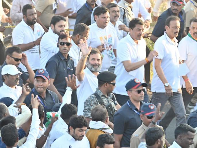 bjp chandrashekhar bawankule criticised rahul gandhi bharat jodo yatra came in maharashtra | Maharashtra Politics: “राहुल गांधींची ‘भारत जोडो’ महाराष्ट्रात अन् पदाधिकारी भाजपात, काँग्रेसने आत्मचिंतन करावे” bjp chandrashekhar bawankule criticised rahul gandhi bharat jodo yatra came in maharashtra | Maharashtra Politics: “राहुल गांधींची ‘भारत जोडो’ महाराष्ट्रात अन् पदाधिकारी भाजपात, काँग्रेसने आत्मचिंतन करावे”