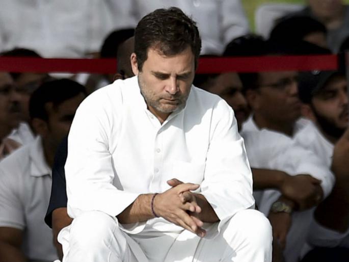 Rahul Gandhi criticized Instead of the Modi government, but the Congress was caught in the trap | राहुल गांधींना 'ती' टीका भोवली; मोदी सरकारऐवजी काँग्रेसचं जाळ्यात फसली