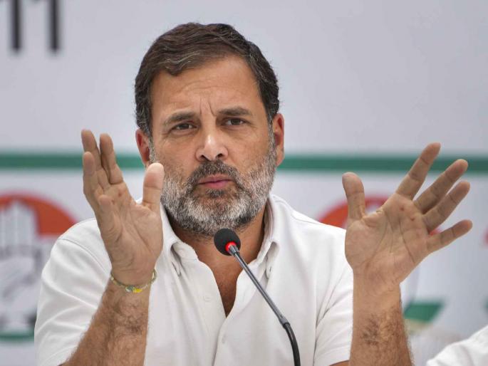 Farmers' loan waived off in Telangana Rahul Gandhi said, What I said, I did | तेलंगणामध्ये शेतकऱ्यांचं कर्ज माफ! राहुल गांधी म्हणाले, "जे बोललो, ते करून दाखवलं..." Farmers' loan waived off in Telangana Rahul Gandhi said, What I said, I did | तेलंगणामध्ये शेतकऱ्यांचं कर्ज माफ! राहुल गांधी म्हणाले, "जे बोललो, ते करून दाखवलं..."