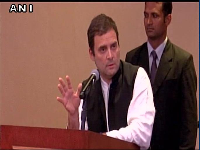 India's image collapses due to intolerance; Rahul Gandhi's statement | फुटीच्या राजकारणामुळे भारताची प्रतिमा मलिन होते आहे; राहुल गांधींचं वक्तव्य India's image collapses due to intolerance; Rahul Gandhi's statement | फुटीच्या राजकारणामुळे भारताची प्रतिमा मलिन होते आहे; राहुल गांधींचं वक्तव्य