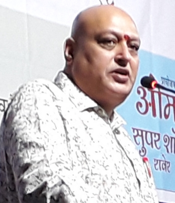 The use of technology for the enrichment of motherland by Swatantraveer is being done for personal self-sacrifice today | स्वातंत्र्यवीरांनी मातृभूमीच्या संपन्नतेसाठी केलेल्या तंत्रज्ञानाचा वापर आज वैयक्तिक स्वार्थासाठी होतोय The use of technology for the enrichment of motherland by Swatantraveer is being done for personal self-sacrifice today | स्वातंत्र्यवीरांनी मातृभूमीच्या संपन्नतेसाठी केलेल्या तंत्रज्ञानाचा वापर आज वैयक्तिक स्वार्थासाठी होतोय