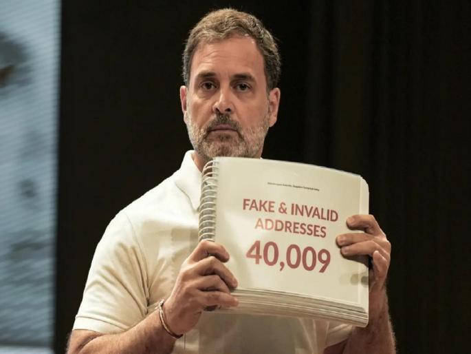 Attempt to defame Election Commission; 272 prominent personalities of the country target Congress in letter | निवडणूक आयोगाला बदनाम करण्याचा प्रयत्न; देशातील 272 प्रतिष्ठित व्यक्तींचा पत्रातून काँग्रेसवर निशाणा