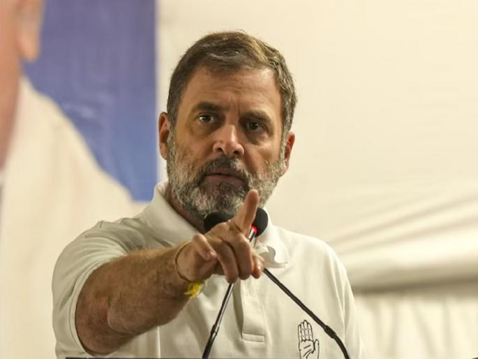 Mohan Bhagwat's statement on Constitution: Mohan Bhagwat committed 'treason'; BJP leaders counterattack on Rahul Gandhi's criticism | मोहन भागवतांनी 'देशद्रोह' केला; राहुल गांधींच्या टीकेवर भाजप नेत्यांचा पलटवार... Mohan Bhagwat's statement on Constitution: Mohan Bhagwat committed 'treason'; BJP leaders counterattack on Rahul Gandhi's criticism | मोहन भागवतांनी 'देशद्रोह' केला; राहुल गांधींच्या टीकेवर भाजप नेत्यांचा पलटवार...