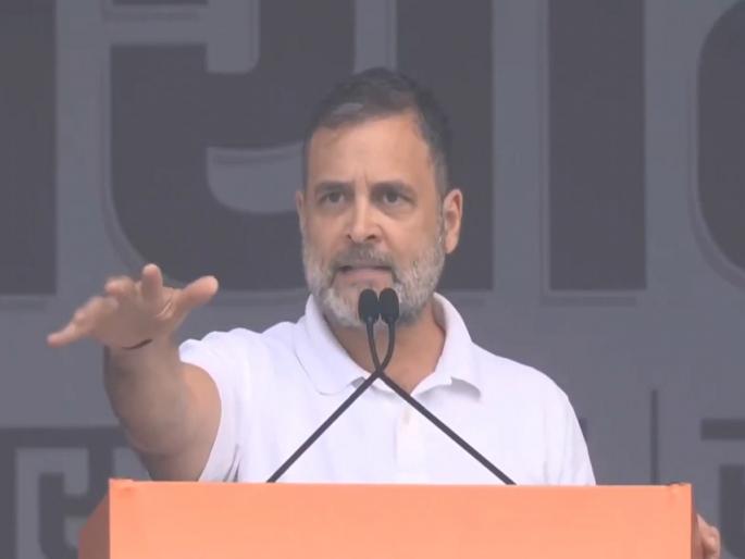 We will overthrow the power of Modi-Shah and RSS with the help of truth; Rahul Gandhi's weapon of criticism | सत्याच्या बळावर मोदी-शाह अन् RSS ची सत्ता उलथून लावू; राहुल गांधीचे टीकास्त्र We will overthrow the power of Modi-Shah and RSS with the help of truth; Rahul Gandhi's weapon of criticism | सत्याच्या बळावर मोदी-शाह अन् RSS ची सत्ता उलथून लावू; राहुल गांधीचे टीकास्त्र