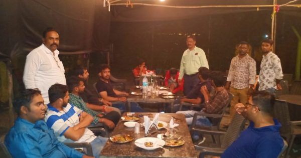 Impressions on Hotel-Dhabas of Excise Department | उत्पादन शुल्क विभागाचे हॉटेल-ढाब्यांवर छापे 