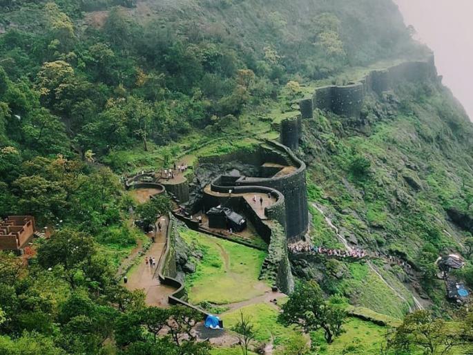 when will be shivsrushti to build at the fort raigad announcement made 5 years ago but not a single work has been start | रायगडच्या पायथ्याशी शिवसृष्टी कधी उभारणार? ५ वर्षांपूर्वी घोषणा, अद्याप एक वीटही रचली नाही 