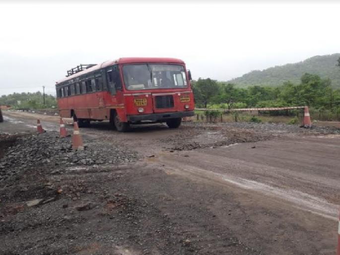 The bridge Reconstructed in just twelve hours | वाहून गेलेला पुल केवळ बारा तासात पुन्हा उभारला, आपत्ती व्यवस्थापनाचा आगळा वस्तूपाठ