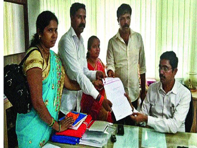 Shrivardhan Misleading of the people News | घनकचरा व्यवस्थापनात घोळ, श्रीवर्धनमध्ये नागरिकांची दिशाभूल Shrivardhan Misleading of the people News | घनकचरा व्यवस्थापनात घोळ, श्रीवर्धनमध्ये नागरिकांची दिशाभूल