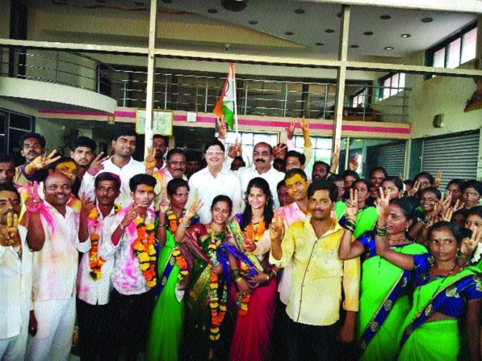 NCP's most sarpanch wins in Karjat | कर्जतमध्ये राष्ट्रवादीचे सर्वाधिक सरपंच विजयी NCP's most sarpanch wins in Karjat | कर्जतमध्ये राष्ट्रवादीचे सर्वाधिक सरपंच विजयी