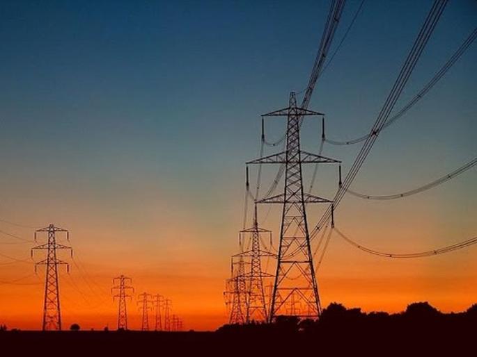 Raigad Rain: Two towers of a high-voltage power line collapsed; Mahad, 260 villages in Poladpur taluka in darkness | Raigad Rain: उच्चदाबाच्या वीज वाहिनीचे दोन टॉवर कोसळले; महाड, पोलादपूर तालुक्यातील 260 गावे अंधारात Raigad Rain: Two towers of a high-voltage power line collapsed; Mahad, 260 villages in Poladpur taluka in darkness | Raigad Rain: उच्चदाबाच्या वीज वाहिनीचे दोन टॉवर कोसळले; महाड, पोलादपूर तालुक्यातील 260 गावे अंधारात