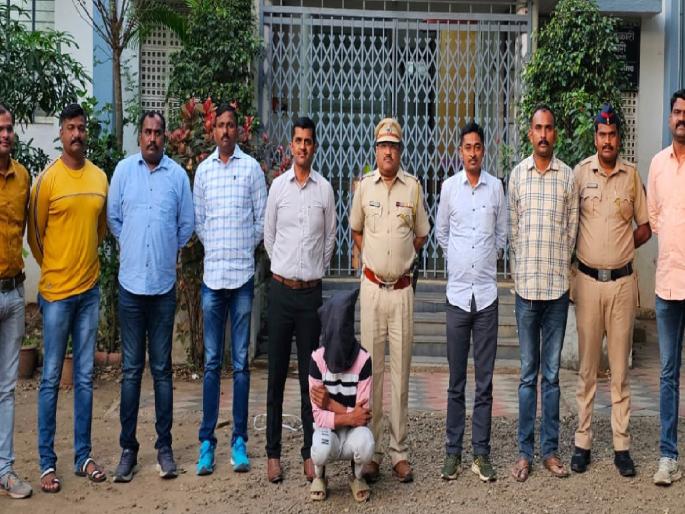 Before robbing Reliance Jewels in Sangli Reiki was done in Satara along with Kolhapur | सांगलीतील रिलायन्स ज्वेल्सवर दरोडा: कोल्हापूरसह साताऱ्यातही केली होती ‘रेकी’ Before robbing Reliance Jewels in Sangli Reiki was done in Satara along with Kolhapur | सांगलीतील रिलायन्स ज्वेल्सवर दरोडा: कोल्हापूरसह साताऱ्यातही केली होती ‘रेकी’