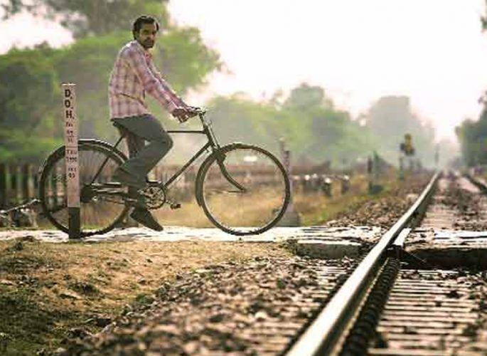 The train was gone, the gate opened: Averted accident in Nagpur | रेल्वे निघून गेली, फाटक उघडेच : नागपुरात टळली दुर्घटना The train was gone, the gate opened: Averted accident in Nagpur | रेल्वे निघून गेली, फाटक उघडेच : नागपुरात टळली दुर्घटना