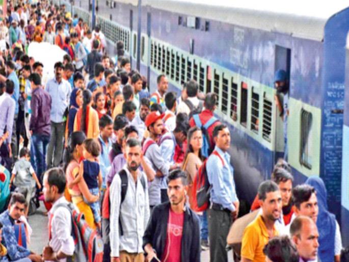 Konkan devotees and passengers face constant trouble | कोकणवासीय भाविक प्रवाशांची परवड कायमच