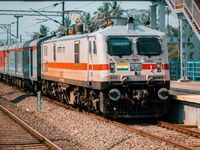 Railways' relief for IndiGo: 116 additional coaches for 37 trains, Central and Western Railways to run 49 special trains | इंडिगोवर रेल्वेचा दिलासा : ३७ ट्रेनला ११६ अतिरिक्त डबे, मध्य आणि पश्चिम रेल्वे चालवणार ४९ विशेष फेऱ्या Railways' relief for IndiGo: 116 additional coaches for 37 trains, Central and Western Railways to run 49 special trains | इंडिगोवर रेल्वेचा दिलासा : ३७ ट्रेनला ११६ अतिरिक्त डबे, मध्य आणि पश्चिम रेल्वे चालवणार ४९ विशेष फेऱ्या