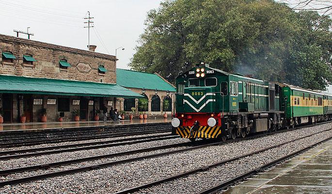 Asli, Padli, Ghoti Stations | अस्वली, पाडळी, घोटी स्थानके गजबजणार Asli, Padli, Ghoti Stations | अस्वली, पाडळी, घोटी स्थानके गजबजणार