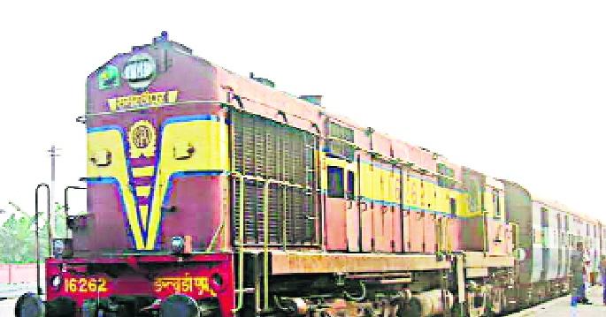 'Bharat Darshan' by Kolhapur Railway | कोल्हापूरहून रेल्वेतर्फे ‘भारत दर्शन’ 'Bharat Darshan' by Kolhapur Railway | कोल्हापूरहून रेल्वेतर्फे ‘भारत दर्शन’