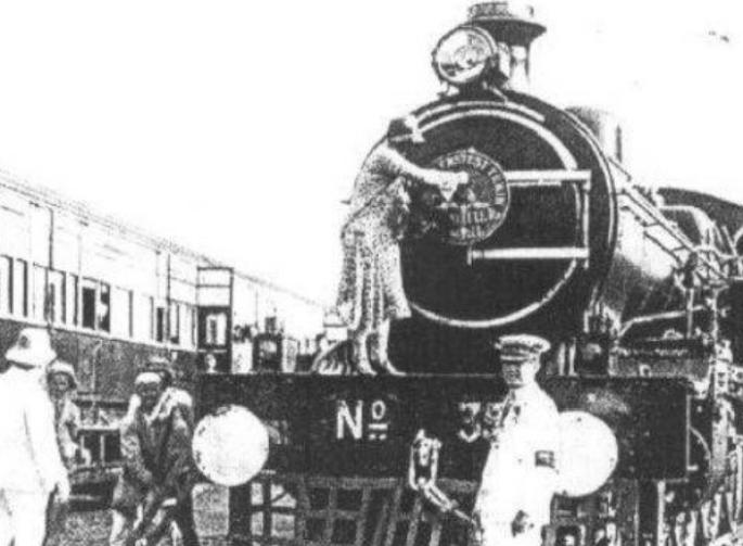 Passenger trains closed on the birthday of the train | रेल्वेच्या वाढदिवशी प्रवासी रेल्वे बंद, आजच्या दिवशीच धावली होती पहिली रेल्वे