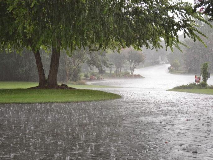 This year too, the return journey of the monsoon was long; Causing changes in the Bay of Bengal | यावर्षीही मान्सूनचा परतीचा प्रवास लांबला; बंगालच्या उपसागरातील बदल कारणीभूत This year too, the return journey of the monsoon was long; Causing changes in the Bay of Bengal | यावर्षीही मान्सूनचा परतीचा प्रवास लांबला; बंगालच्या उपसागरातील बदल कारणीभूत