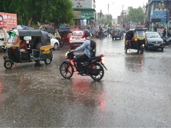 Meteorological department yellow alert for next three days of hail with rain in Vidarbha | विदर्भात पुढचे तीन दिवस पावसासह गारपीट, हवामान खात्याचा येलो अलर्ट