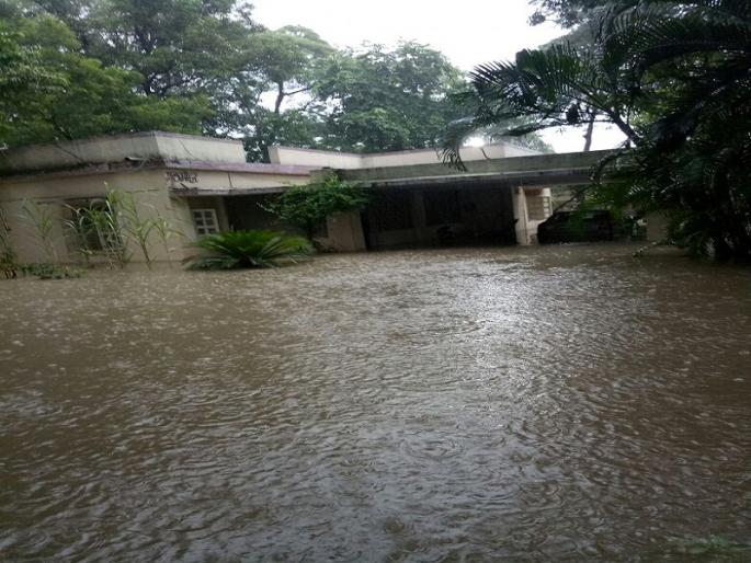 Rainfall of rain everywhere in Jalna district | जालना जिल्ह्यात सर्वत्र पावसाची हजेरी