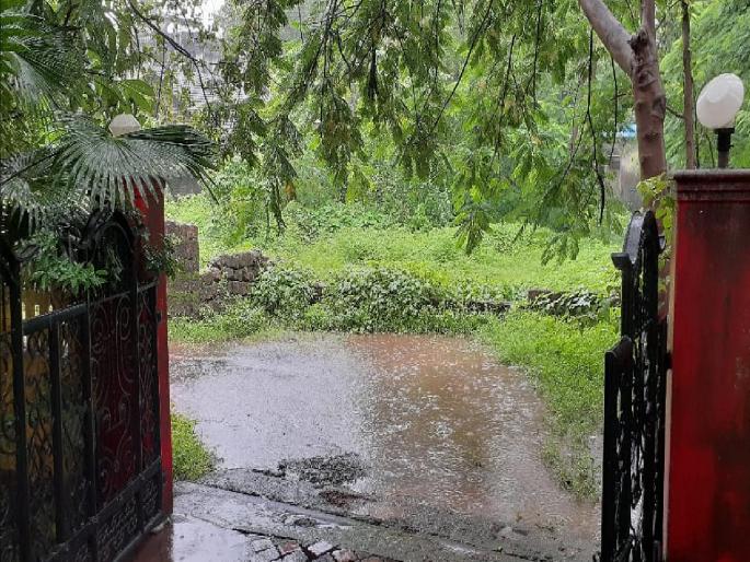 Heavy rain has started again in Ratnagiri district | दोन दिवसाच्या विश्रांतीनंतर रत्नागिरीत पुन्हा जोर‘धार’ Heavy rain has started again in Ratnagiri district | दोन दिवसाच्या विश्रांतीनंतर रत्नागिरीत पुन्हा जोर‘धार’