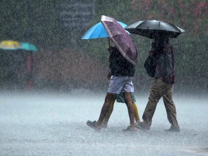 rohini nakshatra rain in solapur | रोहिणी नक्षत्राची सोलापुरात बरसात; जिल्ह्यात ८२ मंडळांत पडला पाऊस rohini nakshatra rain in solapur | रोहिणी नक्षत्राची सोलापुरात बरसात; जिल्ह्यात ८२ मंडळांत पडला पाऊस