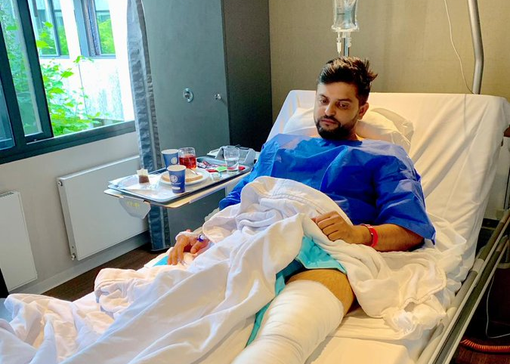 Successful poration on Suresh Raina's knee | सुरेश रैनाच्या गुडघ्यावर यशस्वी उपचार