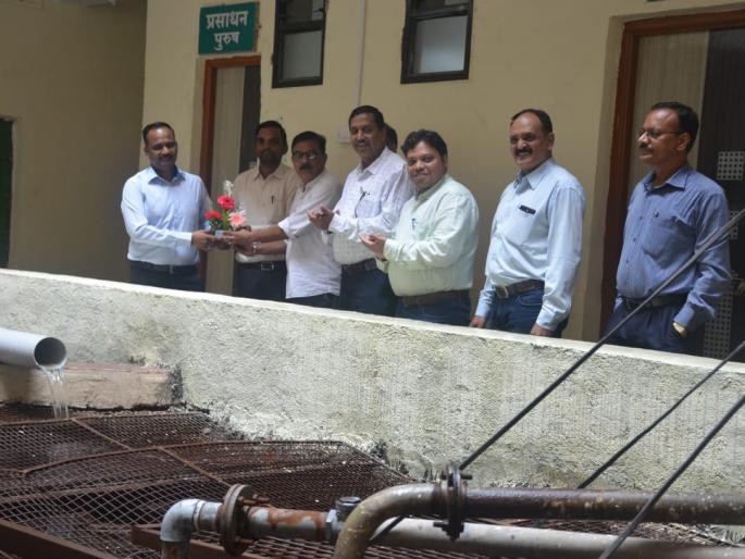 'Rainwater Harvesting' project set up in the MSEDCL Akola zone headquarter | विद्युत भवनात उभारला ‘रेन वॉटर हार्वेस्टिंग’ प्रकल्प 'Rainwater Harvesting' project set up in the MSEDCL Akola zone headquarter | विद्युत भवनात उभारला ‘रेन वॉटर हार्वेस्टिंग’ प्रकल्प