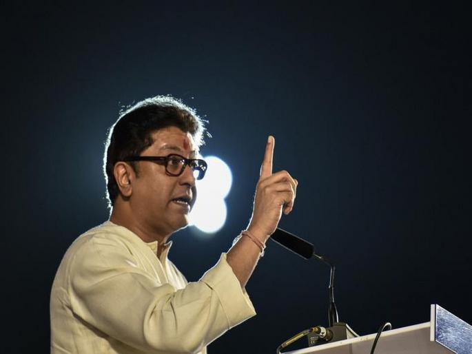 Maharashtra Election 2019 mns chief raj thackeray indirectly attacks cm fadnavis by saying tarbuj | Maharashtra Election 2019: चंपानंतर राज ठाकरेंच्या सभेत 'टरबूज'; उपस्थितांमध्ये हास्यकल्लोळ Maharashtra Election 2019 mns chief raj thackeray indirectly attacks cm fadnavis by saying tarbuj | Maharashtra Election 2019: चंपानंतर राज ठाकरेंच्या सभेत 'टरबूज'; उपस्थितांमध्ये हास्यकल्लोळ
