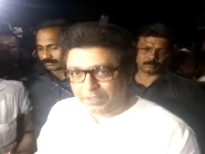 mns chief raj thackeray slams state government after police lathi charge differently abled protestors in pune | सरकारला शाप लागतील; मूकबधिरांना झालेल्या मारहाणीवरुन राज ठाकरे बसरले mns chief raj thackeray slams state government after police lathi charge differently abled protestors in pune | सरकारला शाप लागतील; मूकबधिरांना झालेल्या मारहाणीवरुन राज ठाकरे बसरले