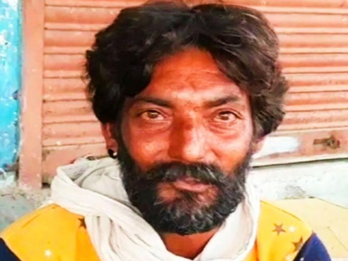 man returned home 10 days after his family members had performed the last rites | काय सांगता? अंत्यसंस्कार झाले, पिंडदानही केलं अन् १० दिवसांनी 'तो' जिवंत परतला