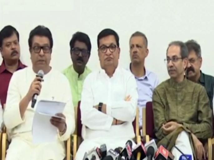 mns chief raj thackeray targets election commission and reads out identical name in voter list | “कोणी कुणाला काढलंय तेच कळत नाही”; राज ठाकरेंचा ECवर निशाणा, मतदारयादीतील एकसमान नावंच वाचून दाखवली mns chief raj thackeray targets election commission and reads out identical name in voter list | “कोणी कुणाला काढलंय तेच कळत नाही”; राज ठाकरेंचा ECवर निशाणा, मतदारयादीतील एकसमान नावंच वाचून दाखवली