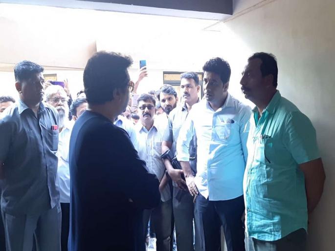 Next Saturday Raj Thackeray will stay in Thane | पुढील शनिवारी राज ठाकरे ठाणे मुक्कामी Next Saturday Raj Thackeray will stay in Thane | पुढील शनिवारी राज ठाकरे ठाणे मुक्कामी