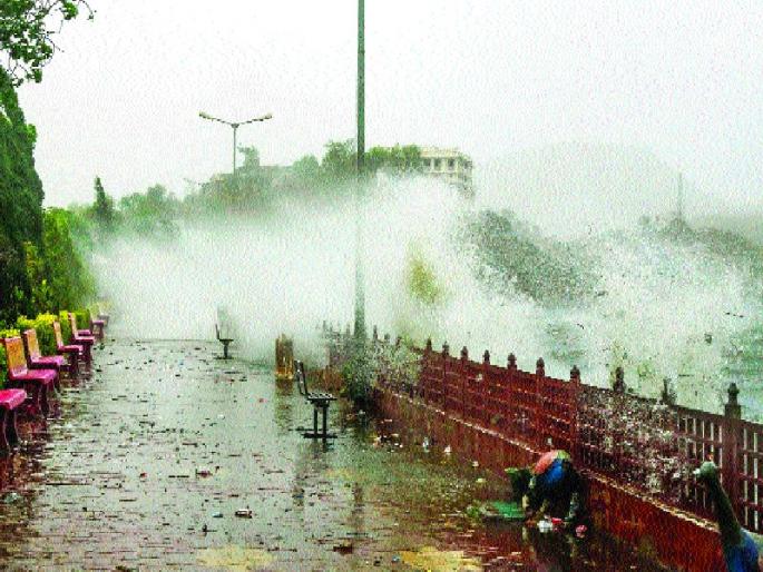 Windy winds in Rajasthan | राजस्थानात वादळी वारे; जीवितहानी मात्र नाही Windy winds in Rajasthan | राजस्थानात वादळी वारे; जीवितहानी मात्र नाही