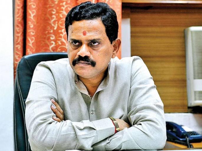 lok sabha election 2024 There is talk that the election is easy for Rajan Vikhare | श्रीकांत यांच्या कल्याणसाठी म्हस्केंना उमेदवारी देऊन विचारेंना बाय ? राजन विचारे यांना निवडणूक सोपी जाणार अशी चर्चा सुरू