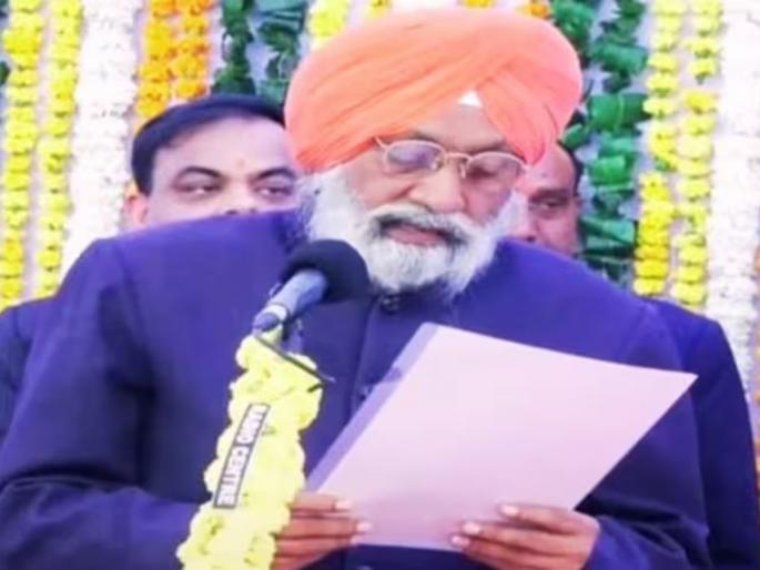 In Rajasthan, the Congress gave a big blow to the BJP, defeating the Surendra Pal Singh who was sworn in as a minister ten days ago | राजस्थानमध्ये काँग्रेसकडून भाजपाला मोठा धक्का, दहा दिवसांपूर्वी मंत्रिपदाची शपथ घेणाऱ्या उमेदवारालाच केलं पराभूत In Rajasthan, the Congress gave a big blow to the BJP, defeating the Surendra Pal Singh who was sworn in as a minister ten days ago | राजस्थानमध्ये काँग्रेसकडून भाजपाला मोठा धक्का, दहा दिवसांपूर्वी मंत्रिपदाची शपथ घेणाऱ्या उमेदवारालाच केलं पराभूत