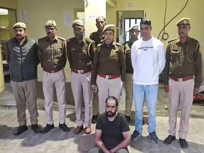 A friend bought a new bike, after riding it, he liked it, then... | मित्राने खरेदी केली नवी बाईक, चालवल्यावर मित्राला आवडली, त्यानंतर... A friend bought a new bike, after riding it, he liked it, then... | मित्राने खरेदी केली नवी बाईक, चालवल्यावर मित्राला आवडली, त्यानंतर...