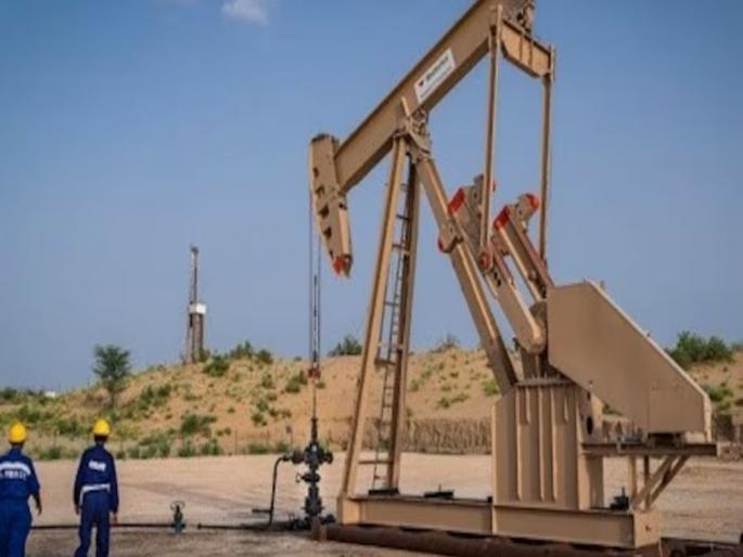 No tension despite Hormuz blockade! Government 'Thar Plan' is working; India records daily oil production | होर्मुझ ठप्प तरीही नो टेन्शन! सरकारचा 'थार प्लॅन' करतोय काम; भारतात दररोज विक्रमी तेल उत्पादन No tension despite Hormuz blockade! Government 'Thar Plan' is working; India records daily oil production | होर्मुझ ठप्प तरीही नो टेन्शन! सरकारचा 'थार प्लॅन' करतोय काम; भारतात दररोज विक्रमी तेल उत्पादन