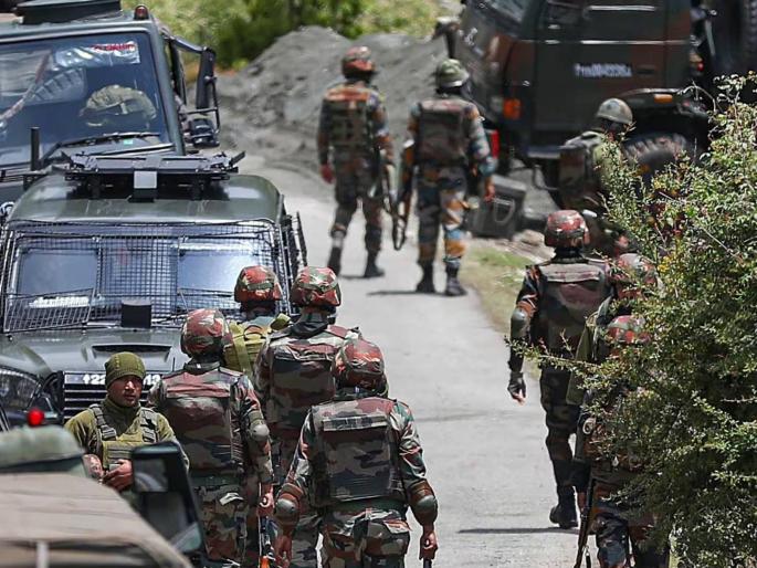 Landmine blast in Rajouri, Jammu and Kashmir, 1 soldier martyred, 2 injured | जम्मू-काश्मिरमधील राजौरीमध्ये भूसुरुंग स्फोट, १ जवान शहीद, २ जखमी Landmine blast in Rajouri, Jammu and Kashmir, 1 soldier martyred, 2 injured | जम्मू-काश्मिरमधील राजौरीमध्ये भूसुरुंग स्फोट, १ जवान शहीद, २ जखमी
