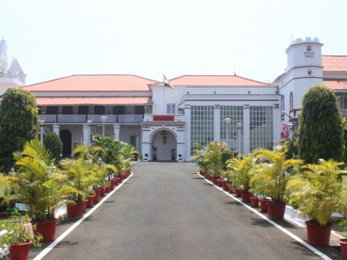 Governor slaps Goa government again, refuses new Raj Bhavan | गोवा सरकारला राज्यपालांकडून पुन्हा दणका, नवे राजभवन नकोच Governor slaps Goa government again, refuses new Raj Bhavan | गोवा सरकारला राज्यपालांकडून पुन्हा दणका, नवे राजभवन नकोच