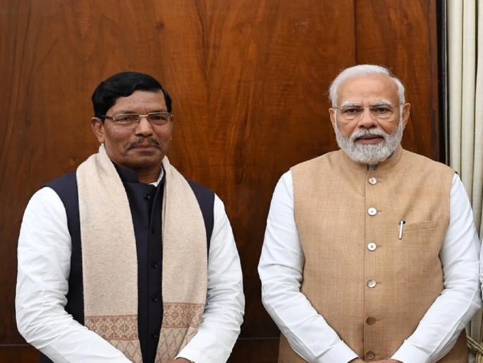 BJP MP rajveer diler dies of heart attack; party did not give him lok sabha ticket | भाजप खासदाराचे हृदयविकाराच्या झटक्याने निधन; पक्षाने यंदा तिकीट कापले... BJP MP rajveer diler dies of heart attack; party did not give him lok sabha ticket | भाजप खासदाराचे हृदयविकाराच्या झटक्याने निधन; पक्षाने यंदा तिकीट कापले...