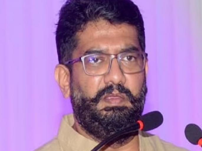 The time has come for the people to chase him for the remaining four and a half years says ShivendraSingh Raje Bhosle | बाकी साडेचार वर्षे यांनाच हुडकायची वेळ जनतेवर येते, शिवेंद्रसिंहराजेंचा टोला The time has come for the people to chase him for the remaining four and a half years says ShivendraSingh Raje Bhosle | बाकी साडेचार वर्षे यांनाच हुडकायची वेळ जनतेवर येते, शिवेंद्रसिंहराजेंचा टोला