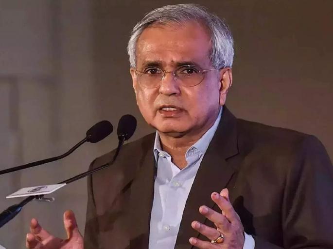 State governments should not go beyond their financial capacity and distribute free gifts - Rajeev Kumar | राज्य सरकारांनी आर्थिक क्षमतेबाहेर जाऊन मोफत भेटवस्तू वाटू नयेत, राजीव कुमार यांचे मत 