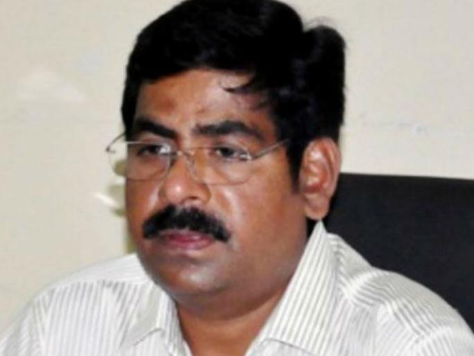 Land acquisition of 16 highways in Solapur district, 16 thousand crores of rupees for other works and collective trust of Rajendra Bhosale | सोलापूर जिल्ह्यातील १६ महामार्गांचे भूसंपादन, इतर कामांसाठी येणार १६ हजार कोटींचा निधी, जिल्हाधिकारी राजेंद्र भोसले यांचा विश्वास Land acquisition of 16 highways in Solapur district, 16 thousand crores of rupees for other works and collective trust of Rajendra Bhosale | सोलापूर जिल्ह्यातील १६ महामार्गांचे भूसंपादन, इतर कामांसाठी येणार १६ हजार कोटींचा निधी, जिल्हाधिकारी राजेंद्र भोसले यांचा विश्वास