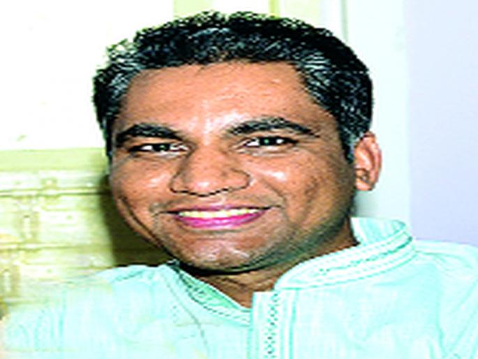 Zip Records revive the innovative 'Bharud', 'Zero Padensi' policy | जि.प. रेकॉर्ड्सचे अभिनव ‘भारुड’, ‘झीरो पेडन्सी’ धोरणाला नवसंजीवनी Zip Records revive the innovative 'Bharud', 'Zero Padensi' policy | जि.प. रेकॉर्ड्सचे अभिनव ‘भारुड’, ‘झीरो पेडन्सी’ धोरणाला नवसंजीवनी