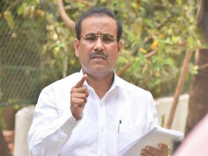 Institutional quarantine of citizens with symptoms of corona; Rajesh Tope's instructions to the Collector | कोरोनाची लक्षणे आढळलेल्या नागरिकांना संस्थात्मक क्वारंटाईन करा; राजेश टोपे यांच्या जिल्हाधिका-यांना सूचना