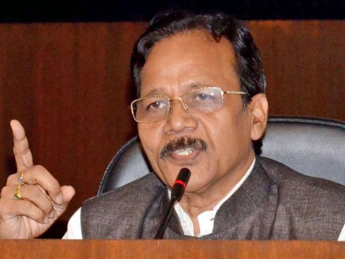 Prakash Mehta, Badlow, six ministers, including snakes | प्रकाश मेहता, बडोले, सवरांसह सहा मंत्र्यांची झाली गच्छंती! Prakash Mehta, Badlow, six ministers, including snakes | प्रकाश मेहता, बडोले, सवरांसह सहा मंत्र्यांची झाली गच्छंती!